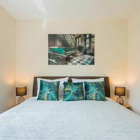 Apartment Olijfboom ドゥギ・ラット エクステリア 写真